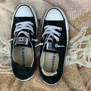 Women’s slip on converse!